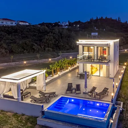 Continent Villa Hanioti
