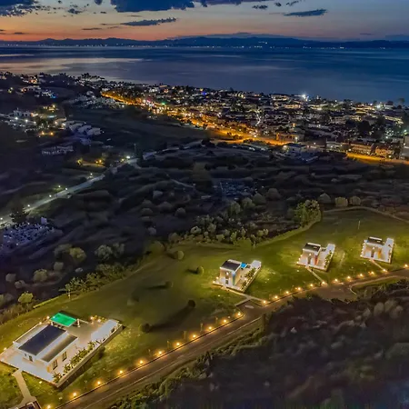 Villa Continent Hanioti
