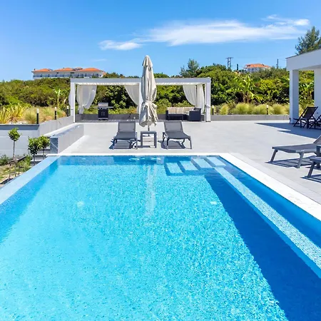 Continent Villa