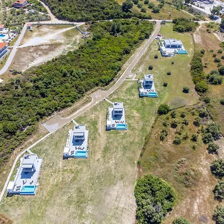 Continent ヴィラ *