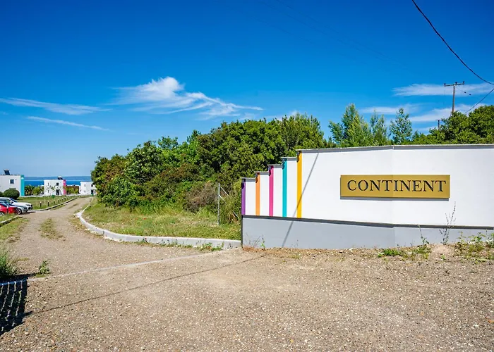 Villa Continent *